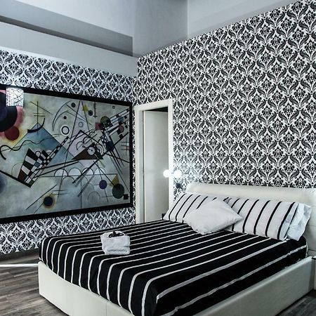 Art In B&B Салерно Экстерьер фото